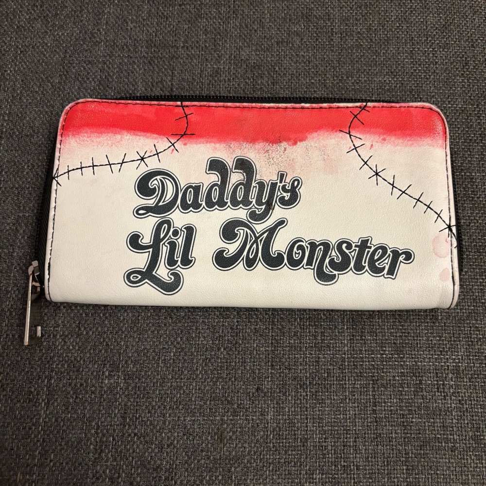 Harley Quinn Daddy's Lil Monster Stitched T-Shirt Style Zipper Wallet